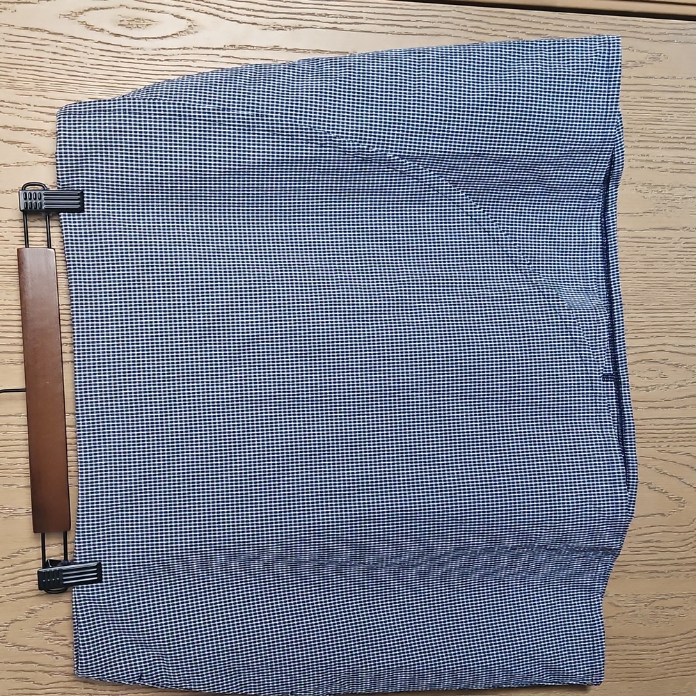 Lady Hagen, Skirt